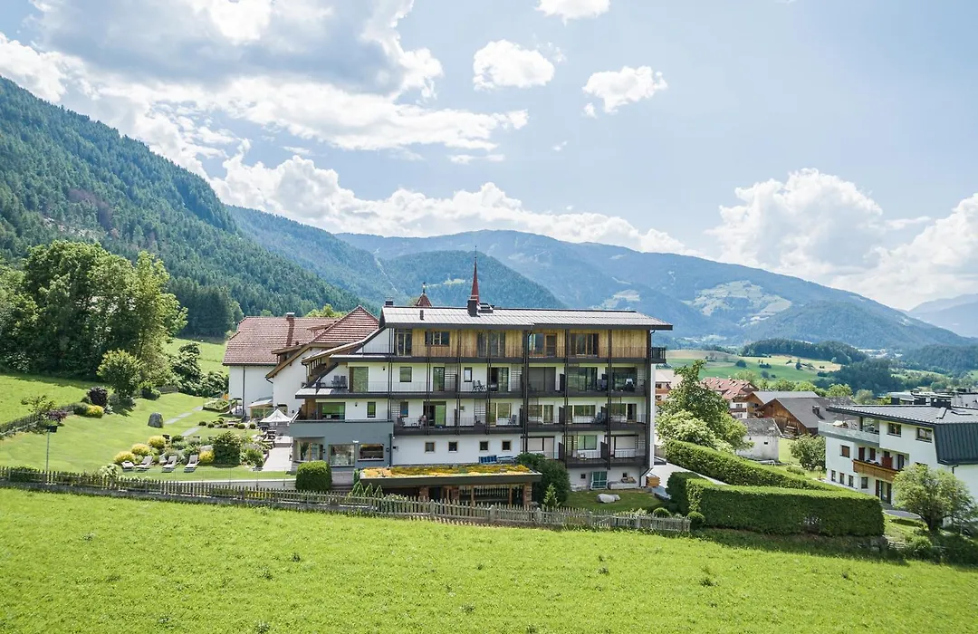 Hotel Muehlgarten-1